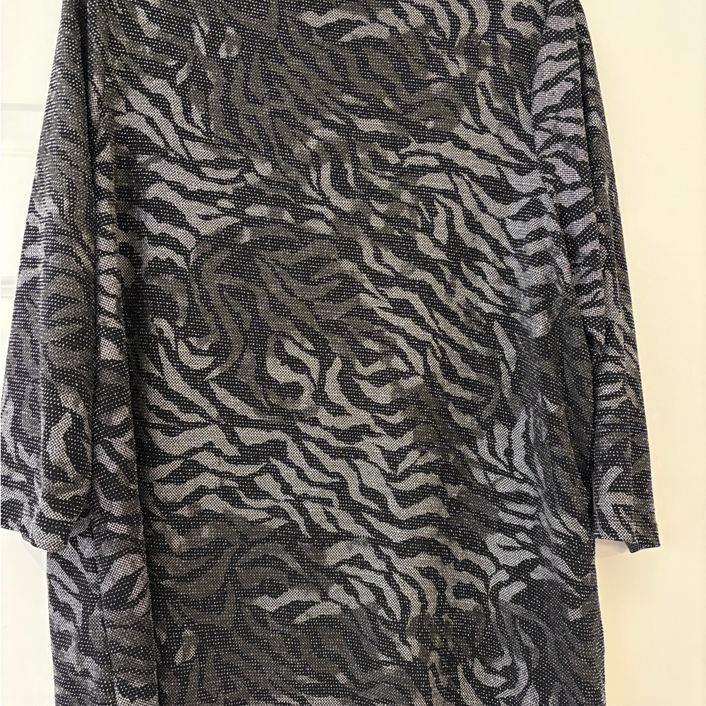 Zebra Print Sweater - Gray